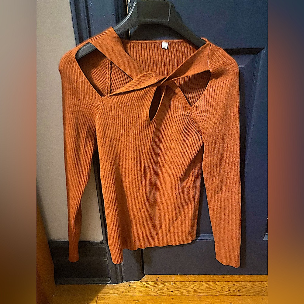 Brown sweater